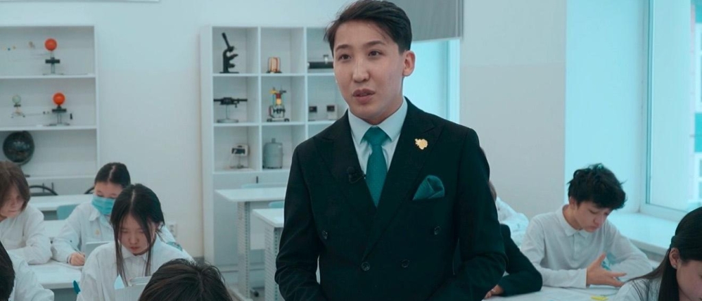 chemu-dolzhen-uchit-sya-sam-uchitel-6-kompetenciy-kotorye-menyayut-shkolu