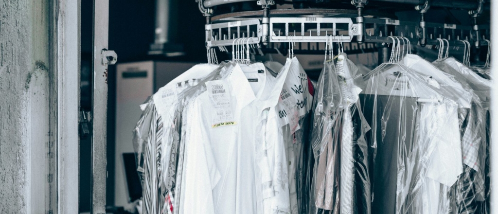 10-dry-cleaners-in-almaty-where-you-can-drop-off-your-clothes-shoes-and-textiles