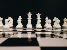 zhavohir-sindarov-dosrochno-vyigral-turnir-pretendentov-fide-i-sygraet-za-mirovuyu-shahmatnuyu-koronu