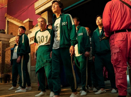 igra-v-kal-mara-stala-samym-populyarnym-shou-netflix