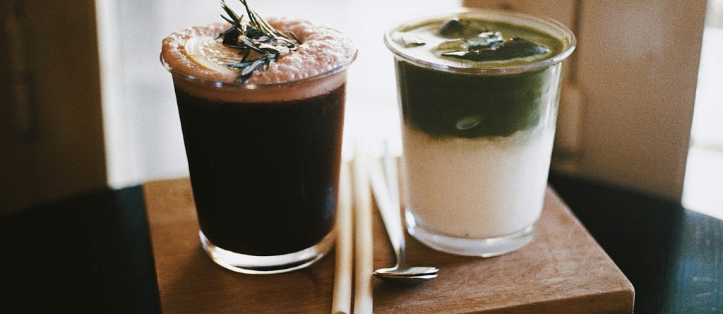 Матча, бабл-ти и бамбл-кофе: где в Ташкенте пить модные холодные напитки