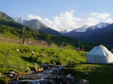 8-turfirm-kotorye-pomogut-organizovat-ideal-noe-puteshestvie-po-kyrgyzstanu