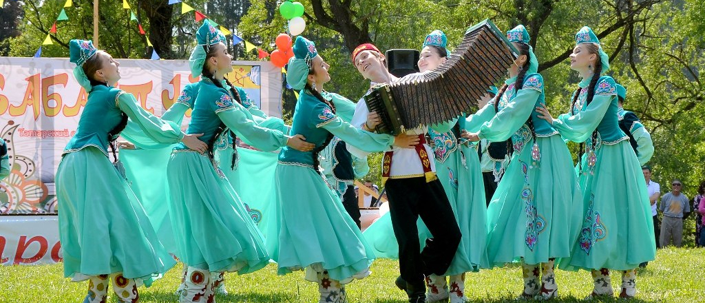 8-traditions-of-tatar-people-which-still-observed