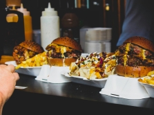 gde-poest-v-pavlodare-8-mest-s-luchshim-stritfudom