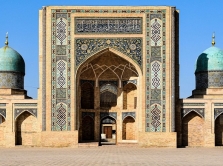 where-to-go-if-you-re-visiting-tashkent-for-the-first-time-from-top-museums-to-local-bazaars