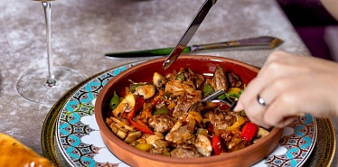 10 заведений Ташкента, куда приходят ради еды, а не ради интерьера. Часть 2