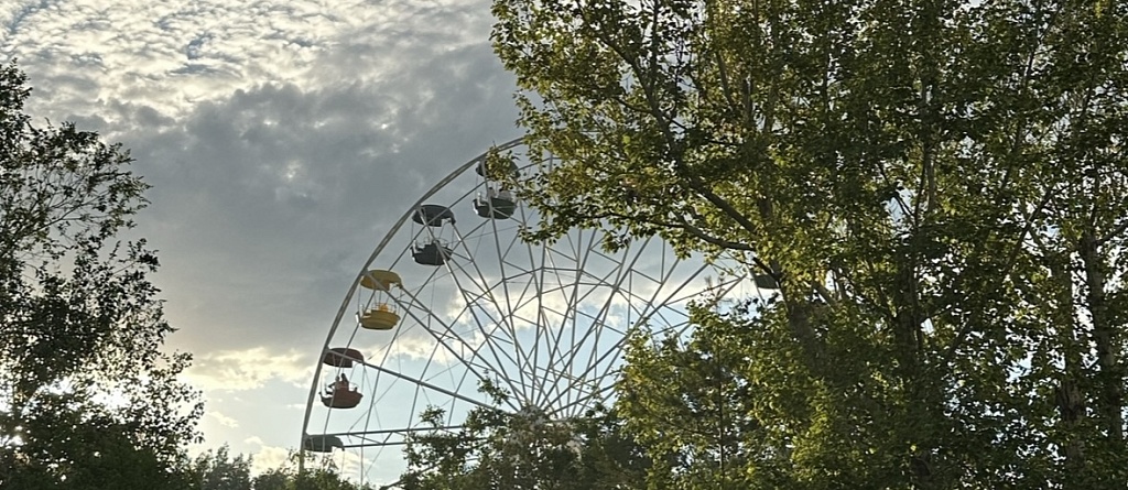 Where to walk in Karaganda: the most beautiful locations for evening walks