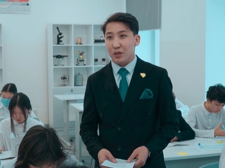 chemu-dolzhen-uchit-sya-sam-uchitel-6-kompetenciy-kotorye-menyayut-shkolu