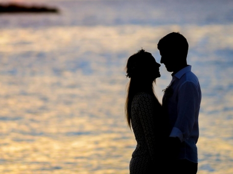 for-real-romantics-10-books-with-touching-love-stories