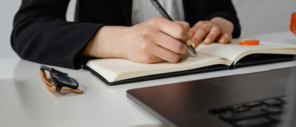 v-tadzhikistane-sozdadut-institut-iskusstvennogo-intellekta-akademiyu-turizma-i-institut-mirovoy-ekonomiki