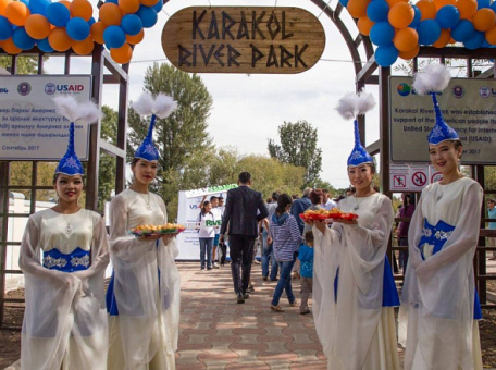 why-it-is-worth-coming-to-karakol-and-what-you-can-see-there
