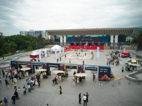 4000-predprinimateley-iz-30-stran-sobralis-v-almaty-na-new-vision-forum-2026