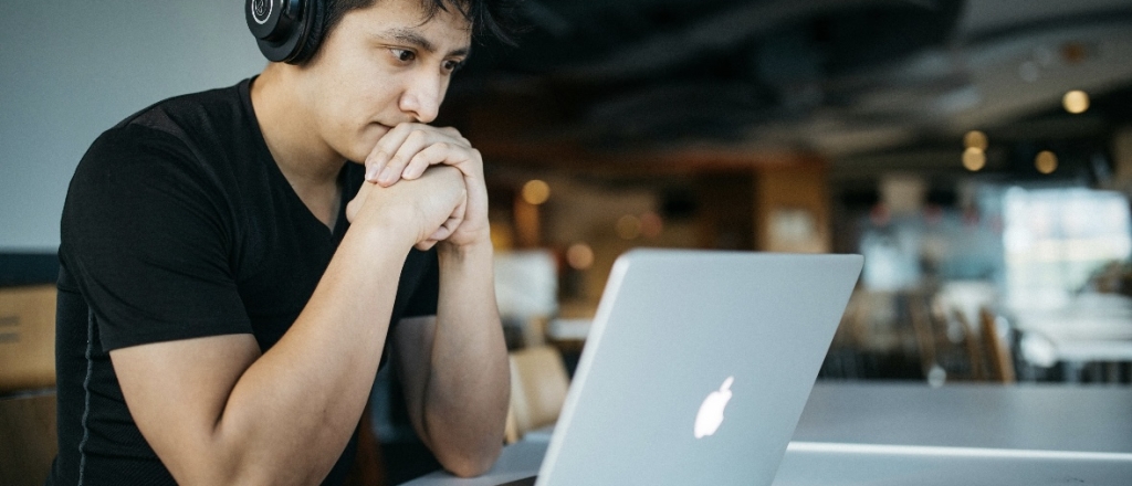 8-onlayn-kursov-s-besplatnymi-sertifikatami-ot-google-microsoft-linkedin-i-ne-tol-ko