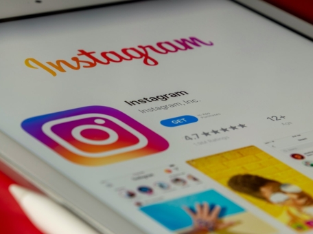 instagram-testiruet-referal-nuyu-programmu-dlya-blogerov