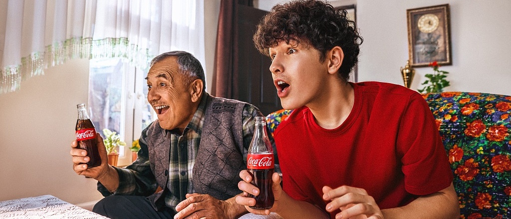 coca-cola-uzbekistan-predstavila-pervuyu-lokal-nuyu-reklamnuyu-kampaniyu-v-podderzhku-nacional-noy-sbornoy