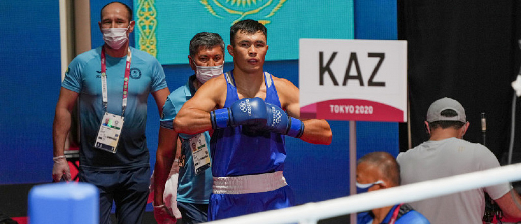 bokser-kamshybek-kunkabaev-vyshel-v-1-4-finala-olimpiady-2020