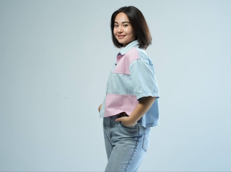 mahinahon-badrieva-pervaya-devushka-stendaper-v-tadzhikistane-o-tom-pochemu-yumor-eto-ne-tol-ko-dlya-muzhchin