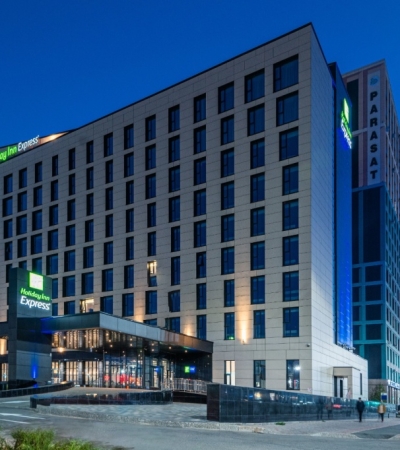 holiday-inn-express-astana-turan-pervyy-god-uspeha