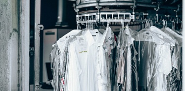 10 dry cleaners in Almaty where you can drop off your clothes, shoes and textiles
