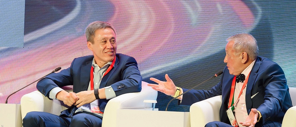 biznes-buduschego-nachinaetsya-s-klienta-chto-budet-na-kazakhstan-growth-forum-2025