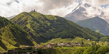 10 stylish hotels in the mountains of Georgia: where to relax with the best views and excellent service