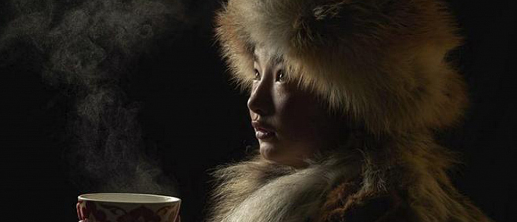 portret-kazashki-iz-mongolii-vzyal-pervyy-priz-na-konkurse-national-geographic