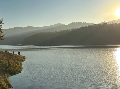 7-picturesque-lakes-of-azerbaijan-for-a-perfect-nature-getaway