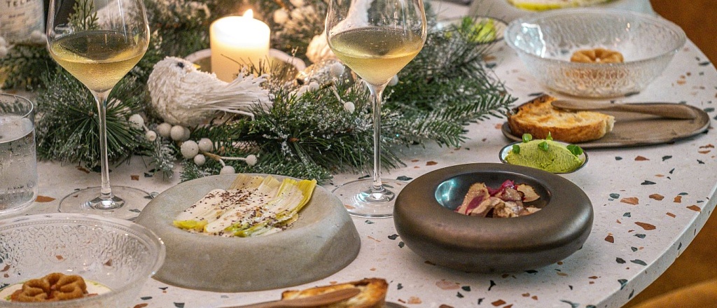 7-mest-v-almaty-gde-zakazat-oliv-e-i-sel-d-pod-shuboy-na-novyy-god