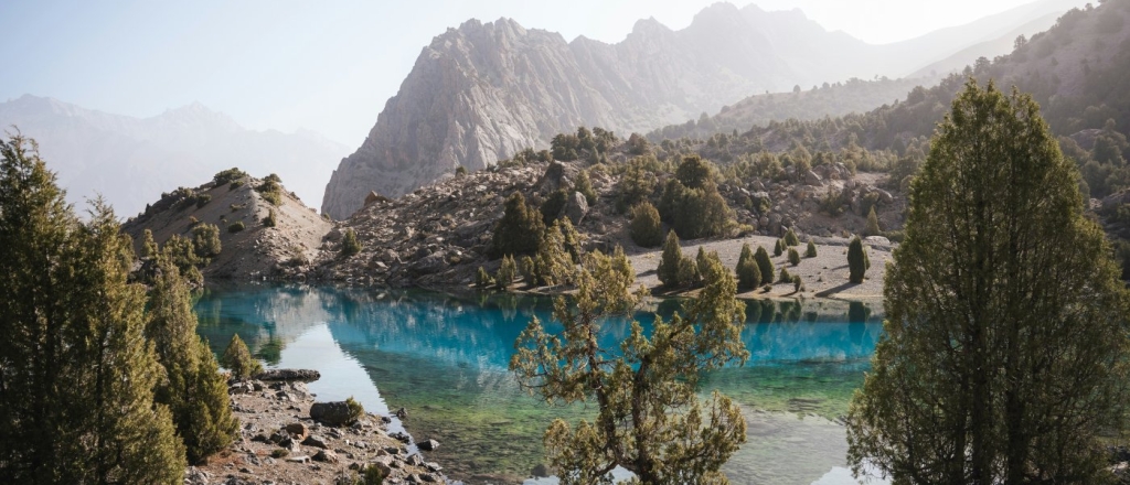 iz-samarkanda-v-sogd-marshrut-po-drevnemu-pendzhikentu-i-fanskim-goram