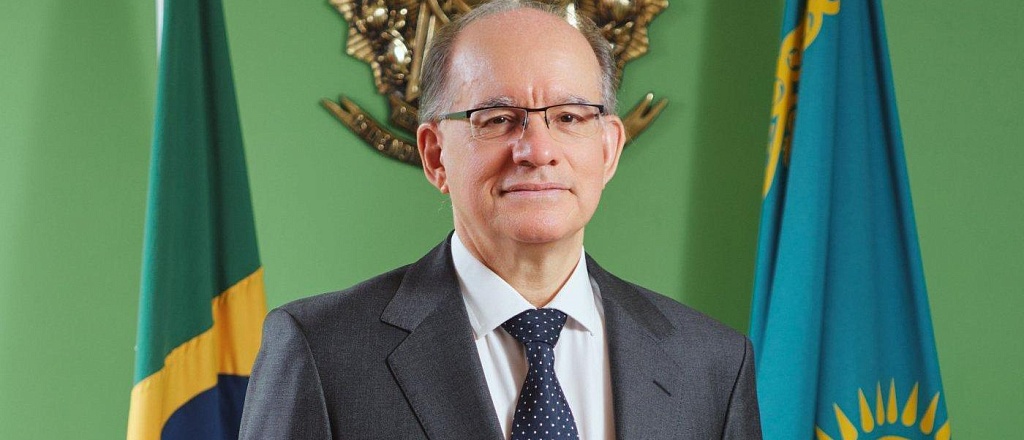 posol-brazilii-o-40-letnem-opyte-v-diplomatii-i-razvitii-sotrudnichestva-s-central-noy-azii
