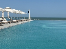 grafik-raboty-i-stoimost-posescheniya-white-beach-club-v-baku