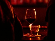 10-vinnyh-barov-i-restoranov-tashkenta-s-atmosferoy-old-money