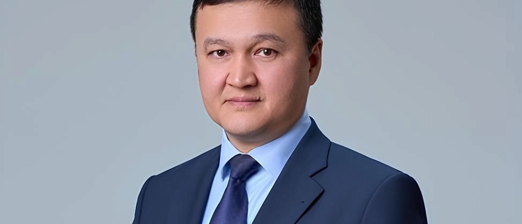 talantbek-omuraliev-o-razvitii-neo-banka-korporativnoy-kul-ture-i-roli-rukovoditelya-v-komande