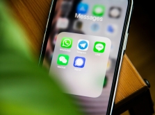 telegram-vvel-platnye-soobscheniya-dlya-neznakomcev