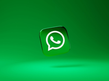 v-whatsapp-vstroyat-reklamu