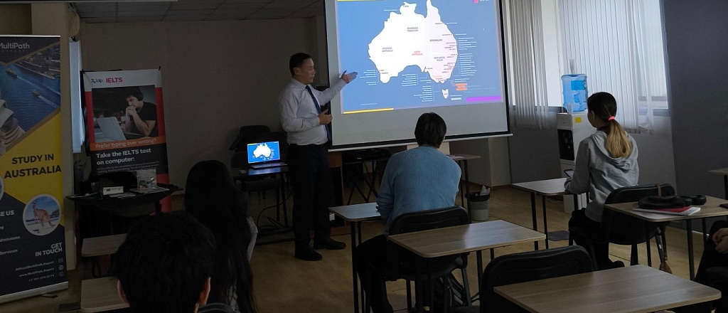 what-you-need-to-know-about-education-in-australia-meetup-by-the-weproject-media-team