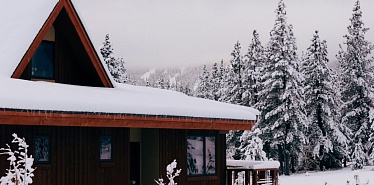 Куда ехать за чистым воздухом в Оше: зоны отдыха, глэмпинги и отели