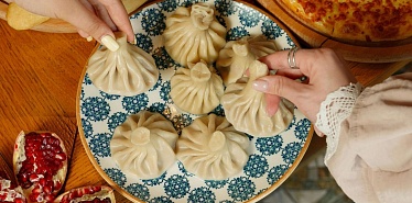 8 places in Baku where they serve the most delicious yarpag khingal and khinkali