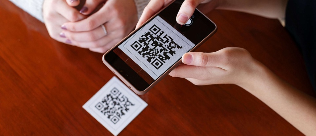 v-dushanbe-poyavitsya-qr-gid-dlya-turistov-na-5-yazykah