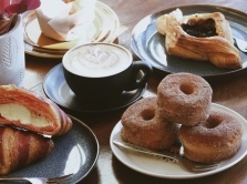 gde-poest-v-bishkeke-12-byudzhetnyh-mest-kotorye-lyubyat-mestnye