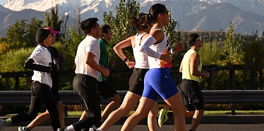 Running communities in Central Asia: How to find like-minded people