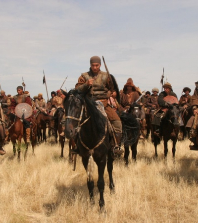 Семіз әйелдер есекке былғайды