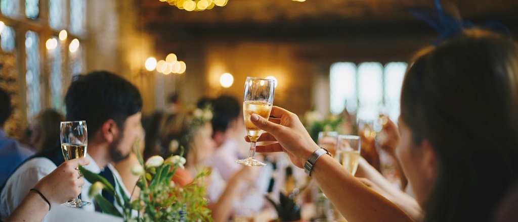 where-to-organize-a-corporate-party-for-your-team-in-baku-10-stylish-locations