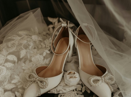 10-salonov-osha-dlya-teh-kto-ischet-ideal-noe-svadebnoe-plat-e