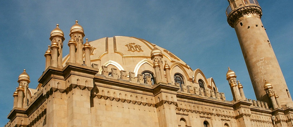 5 most beautiful mosques of Baku that are worth seeing with your own eyes