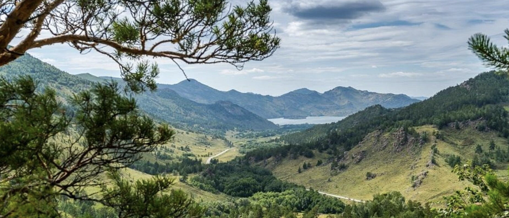 kuda-uehat-iz-pavlodara-na-vyhodnye-ot-bayanaula-do-glempinga-v-cherte-goroda