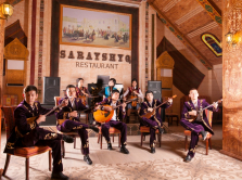 sarayshyk-i-pechka-o-tom-kak-otkryt-samyy-populyarnyy-restoran-v-atyrau-i-zavedenie-neobychnogo-formata