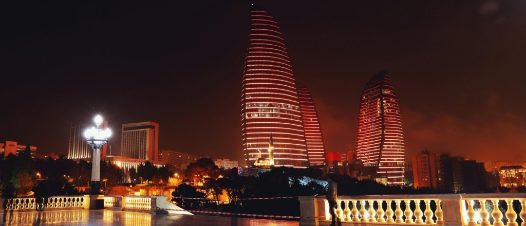 how-to-spend-one-day-in-baku-where-to-go-and-what-to-see