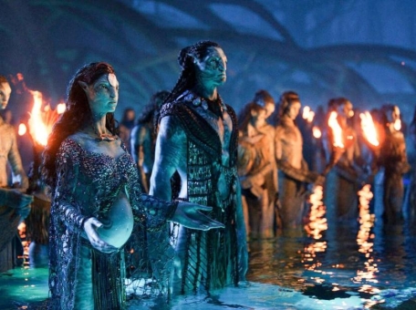 10-samyh-kassovyh-fil-mov-v-istorii-kino-ot-titanika-do-mstiteley