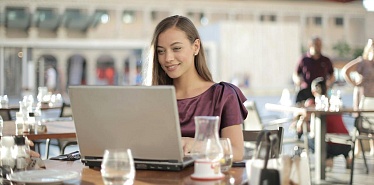 Где искать работу в Европе: 10 полезных сайтов и каналов